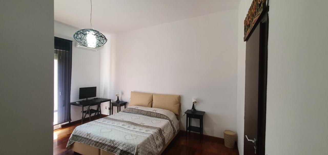 Lindos Bed and Breakfast Gela Buitenkant foto